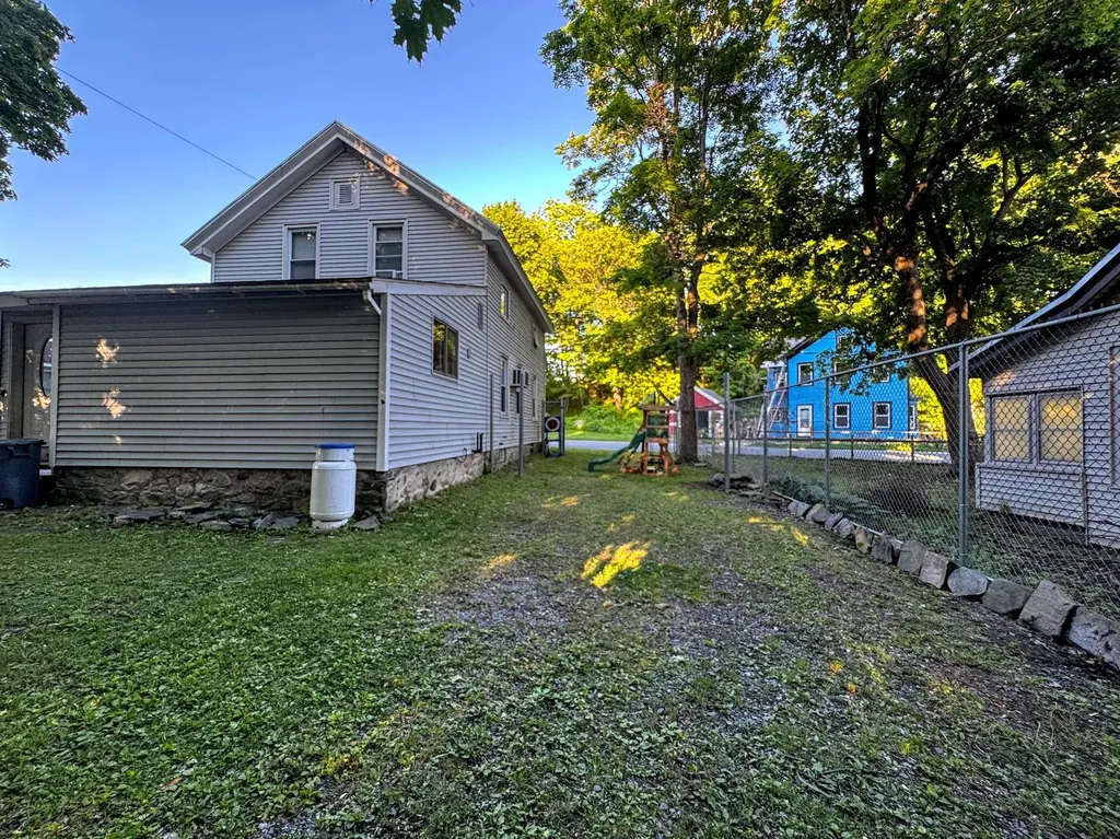262 Union Street Bennington VT 05201