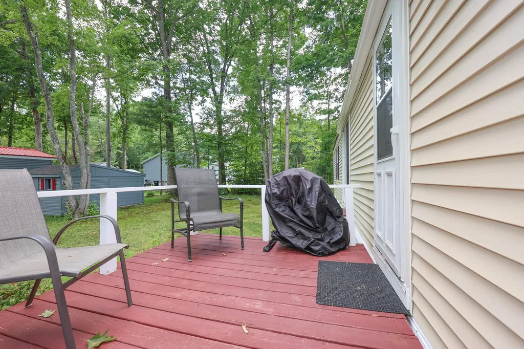 7 Marilyn Drive Concord NH 03303