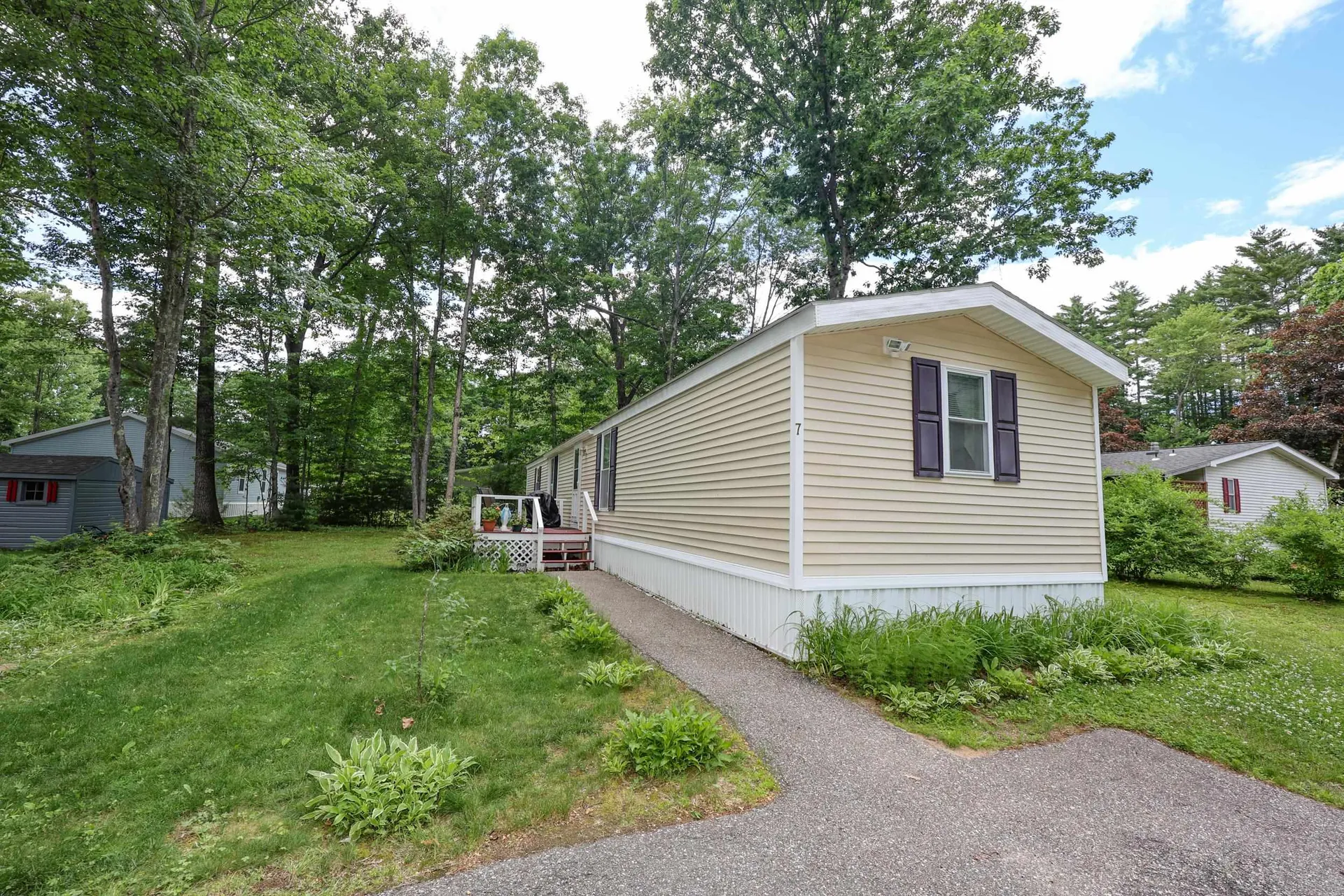 7 Marilyn Drive Concord NH 03303
