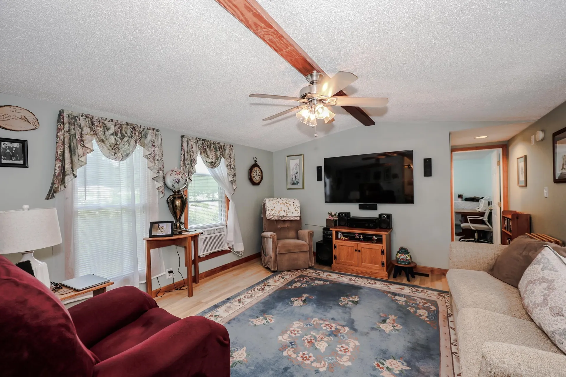 7 Marilyn Drive Concord NH 03303