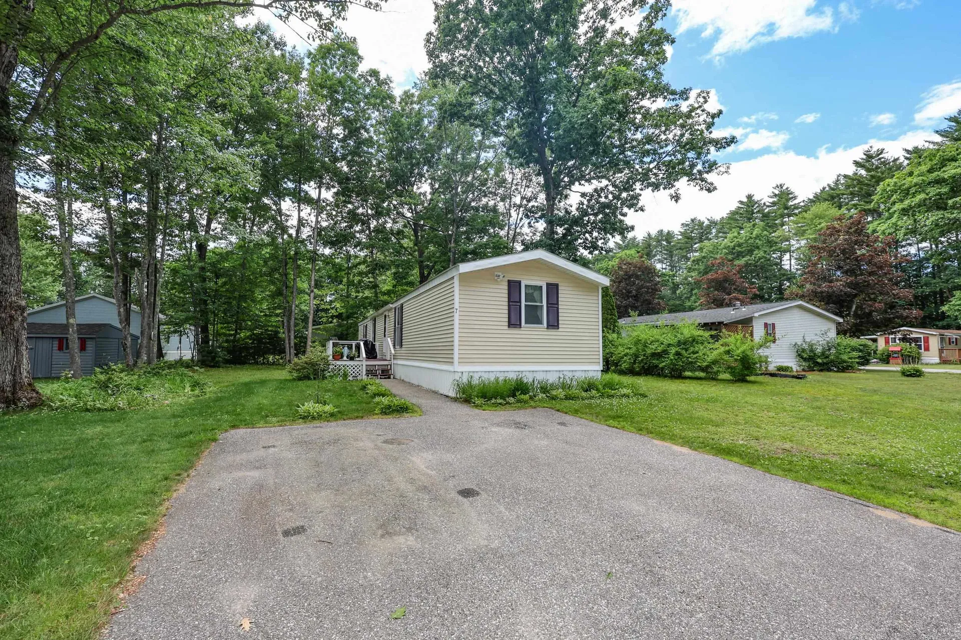 7 Marilyn Drive Concord NH 03303