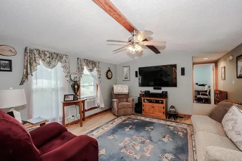 7 Marilyn Drive Concord NH 03303