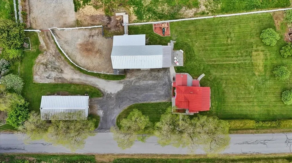 64 Peloquin Road Barre Town VT 05654