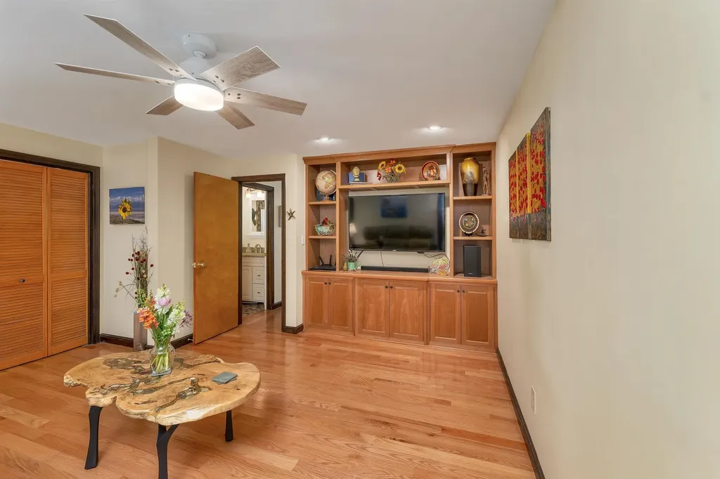 8 Edwards Way Wolfeboro NH 03894