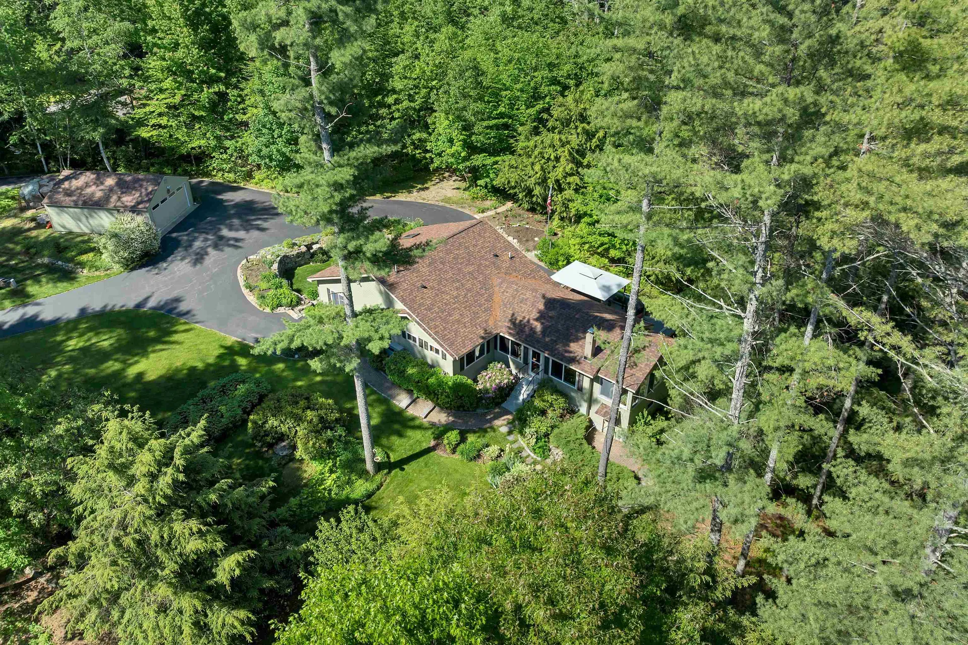 8 Edwards Way Wolfeboro NH 03894