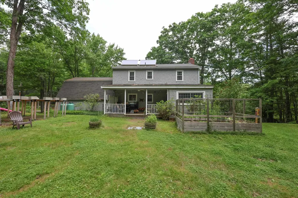1 Woodridge Road Durham NH 03824