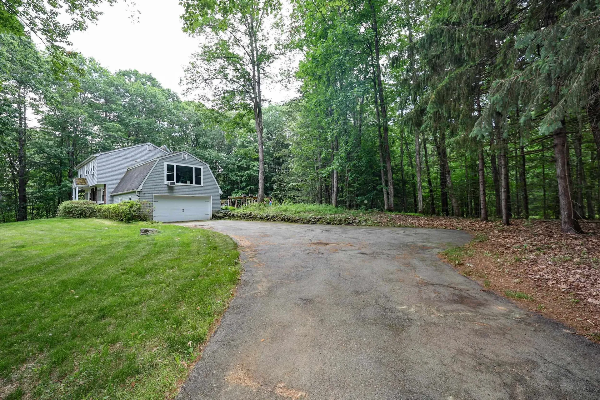 1 Woodridge Road Durham NH 03824