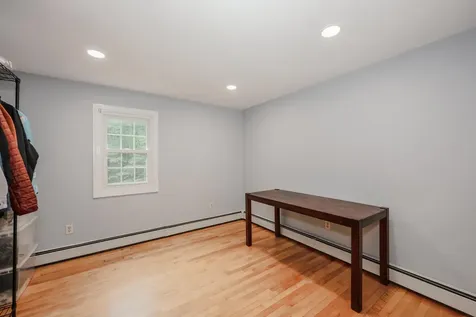 1 Woodridge Road Durham NH 03824