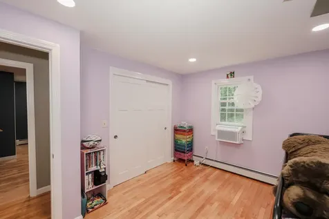 1 Woodridge Road Durham NH 03824