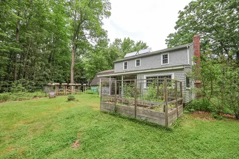 1 Woodridge Road Durham NH 03824