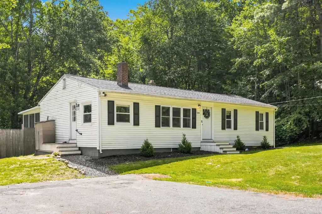 218 Hayden Road Hollis NH 03049