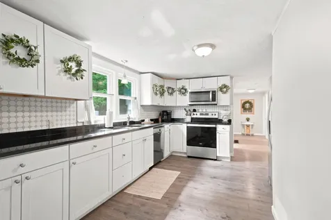 218 Hayden Road Hollis NH 03049