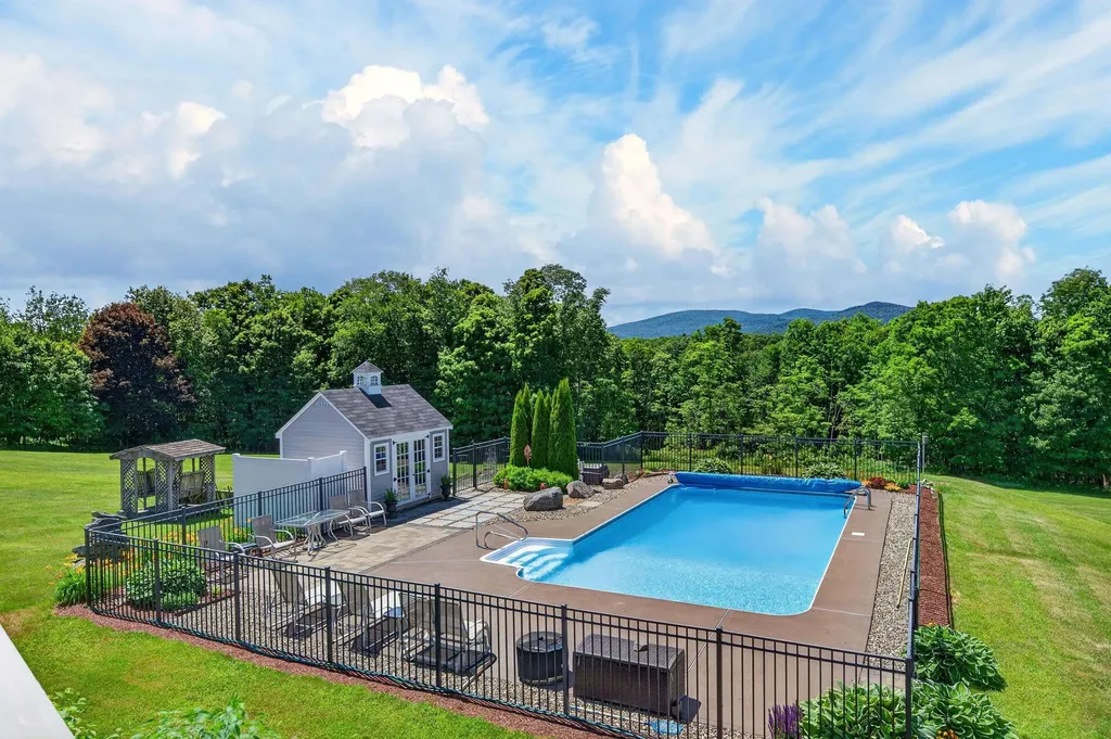 389 Boyd Hill Road Wilmington VT 05363
