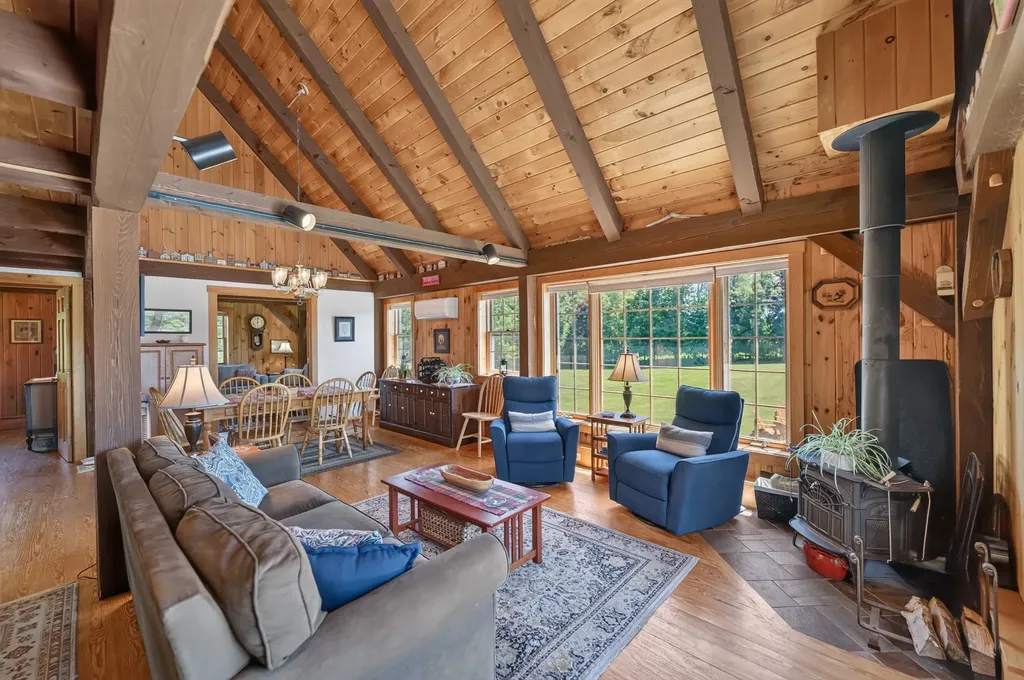 389 Boyd Hill Road Wilmington VT 05363