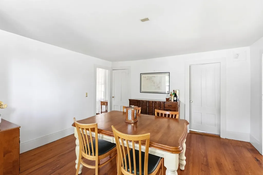28 Christian Hill Road Swanzey NH 03446