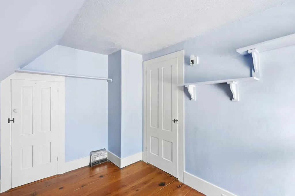 28 Christian Hill Road Swanzey NH 03446