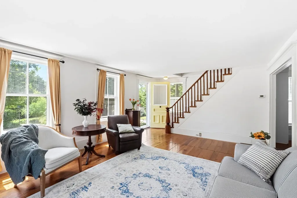 28 Christian Hill Road Swanzey NH 03446