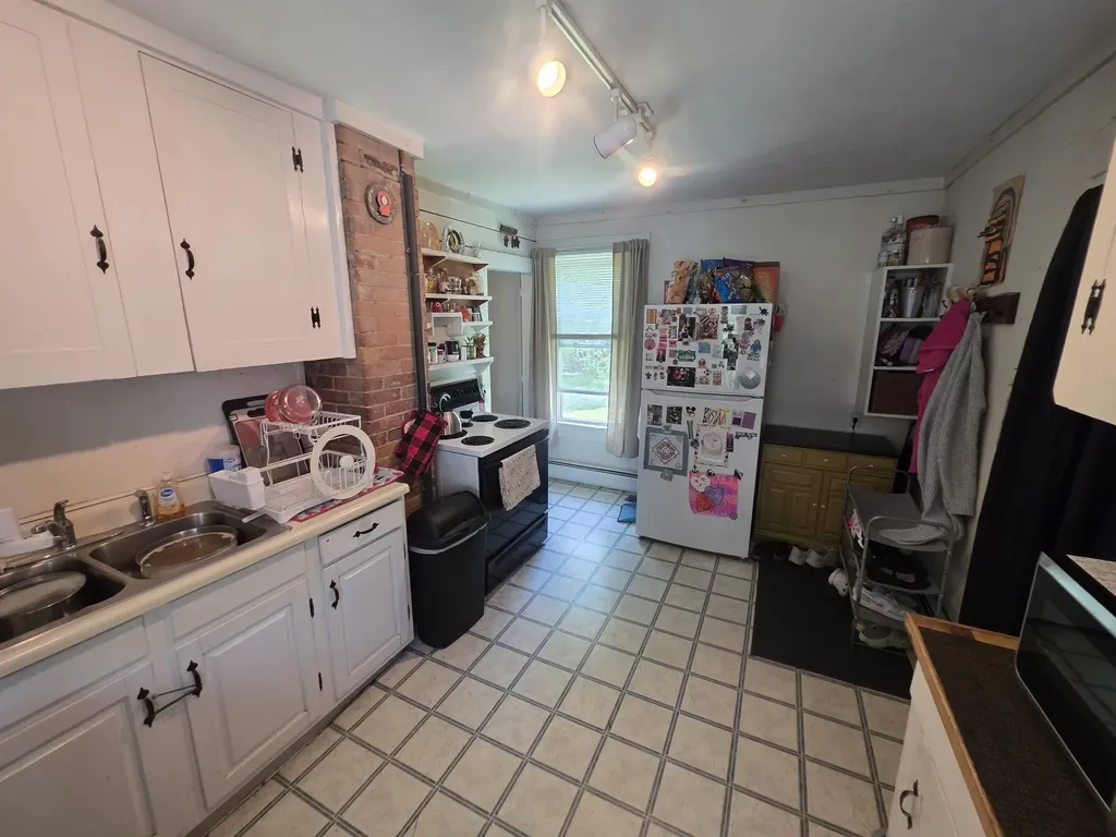 6 Pine Street Lebanon NH 03766