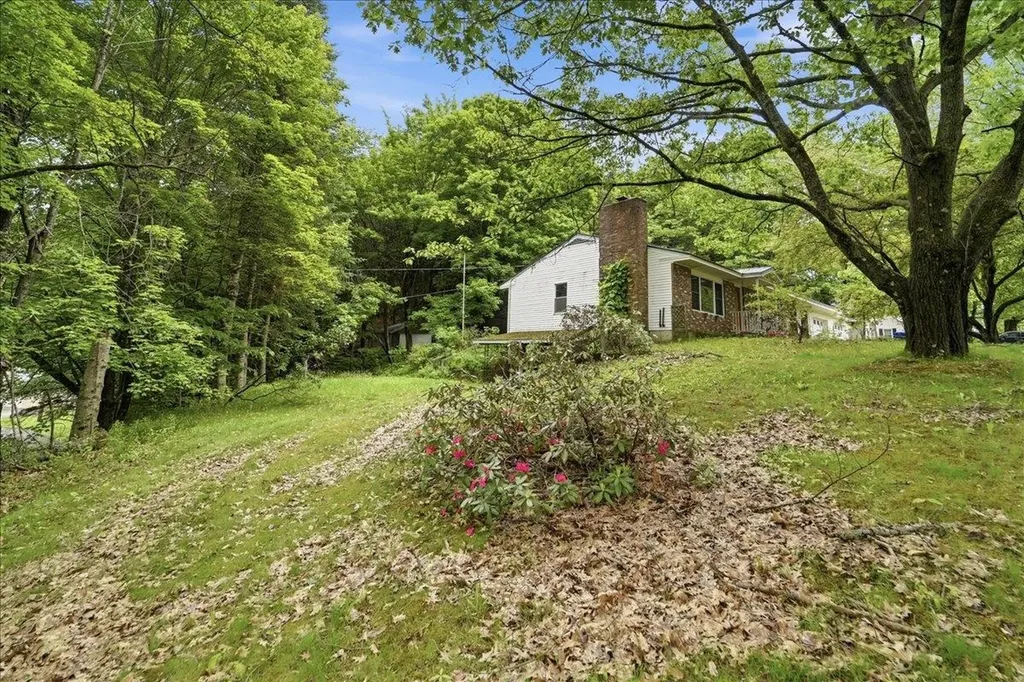 201 High Street Lyndon VT 05851