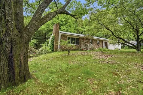 201 High Street Lyndon VT 05851