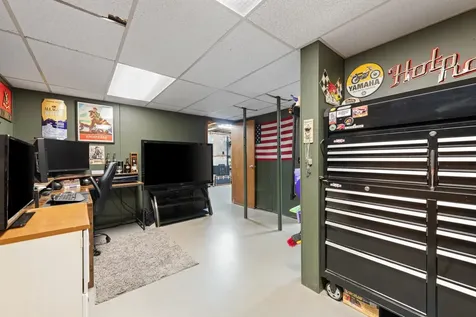 7 Sam Hall Drive Plymouth NH 03264