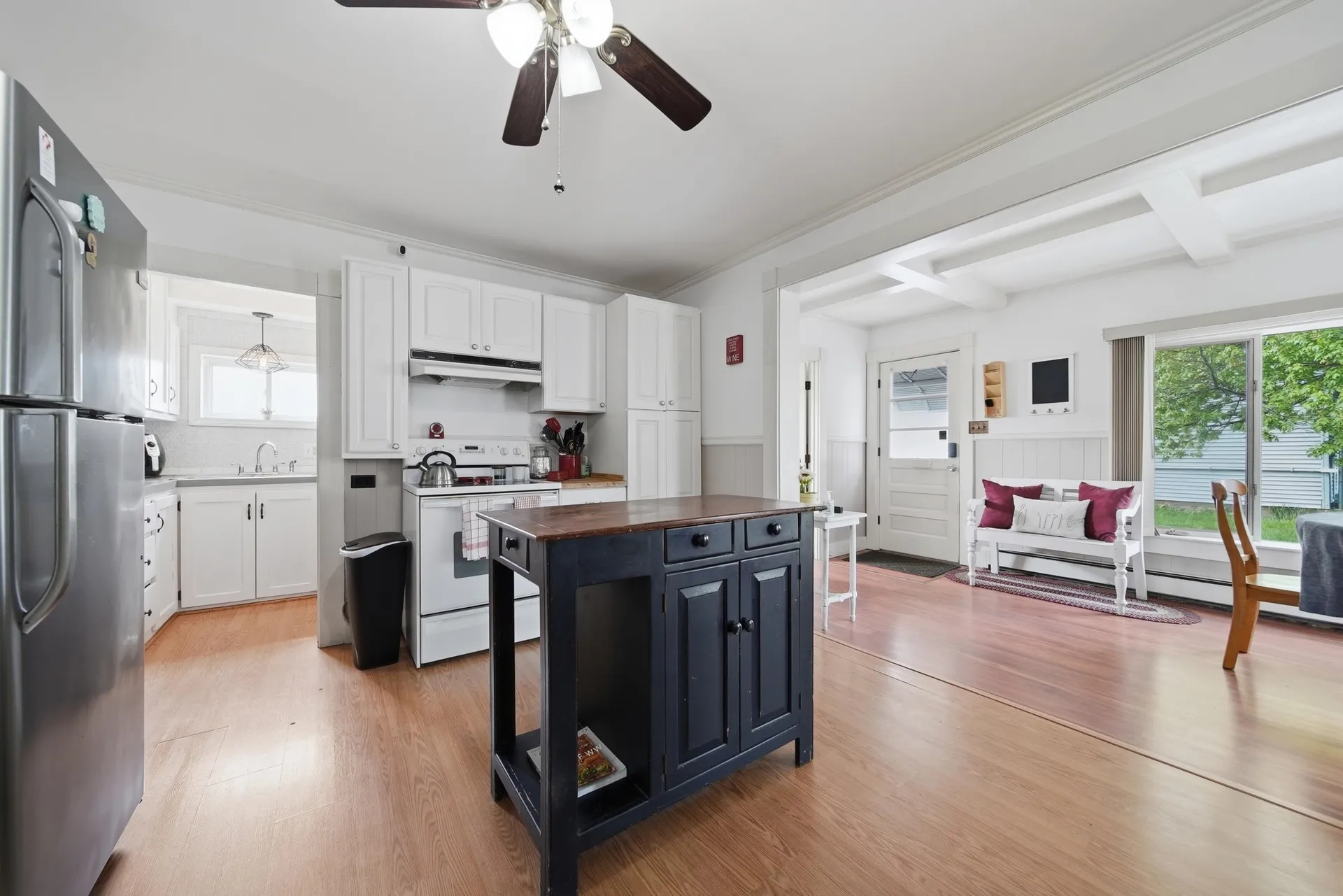 11 Pershing Street Manchester NH 03102