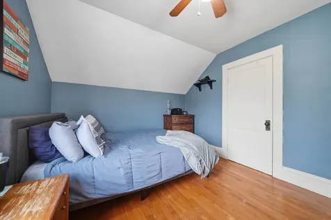 11 Pershing Street Manchester NH 03102