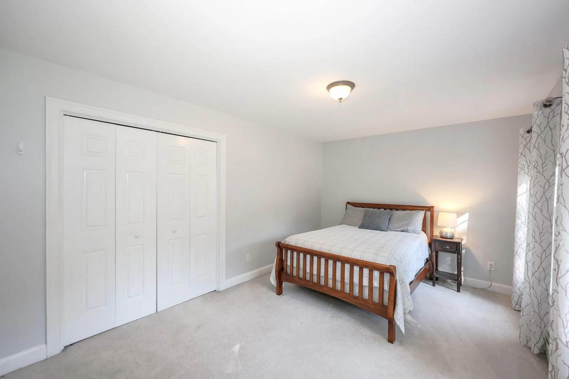 7 Anna Lisa Way Nottingham NH 03291