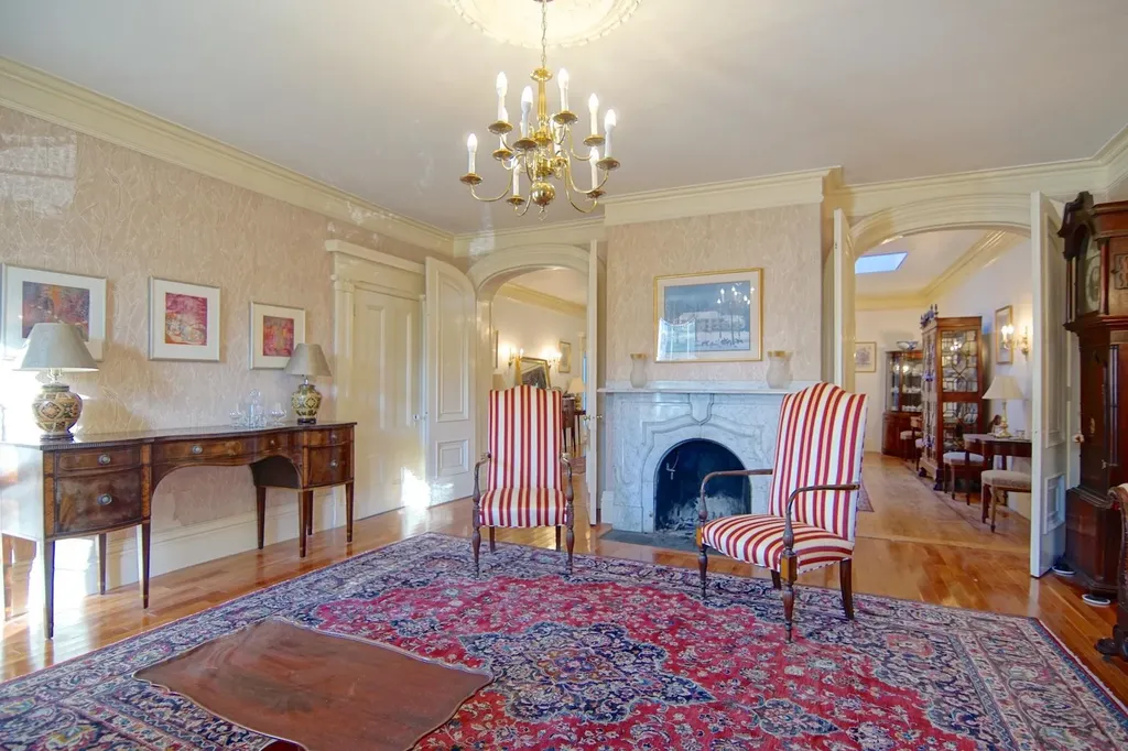 53 Austin Street Portsmouth NH 03801