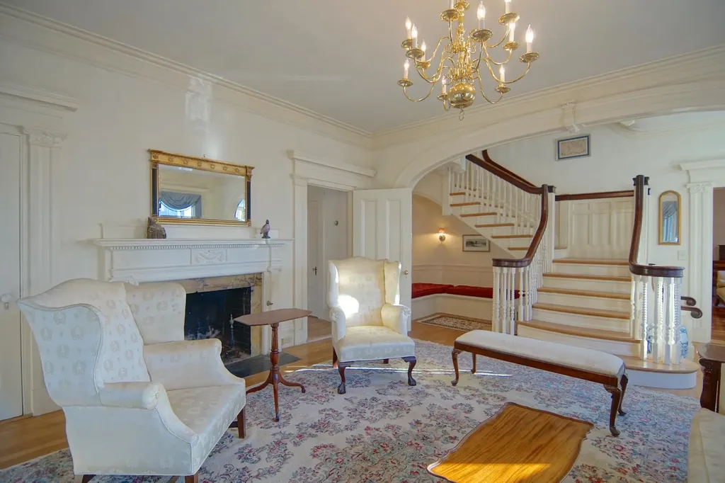 53 Austin Street Portsmouth NH 03801