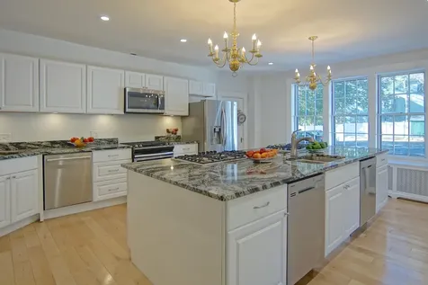 53 Austin Street Portsmouth NH 03801