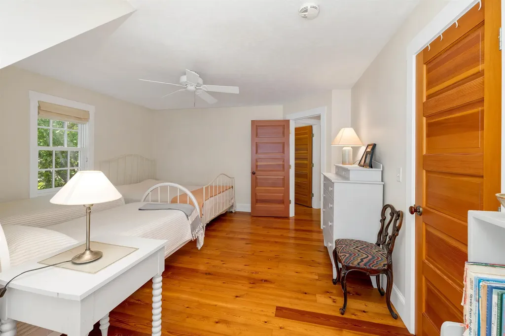 140 Holden Shore Road Wolfeboro NH 03894