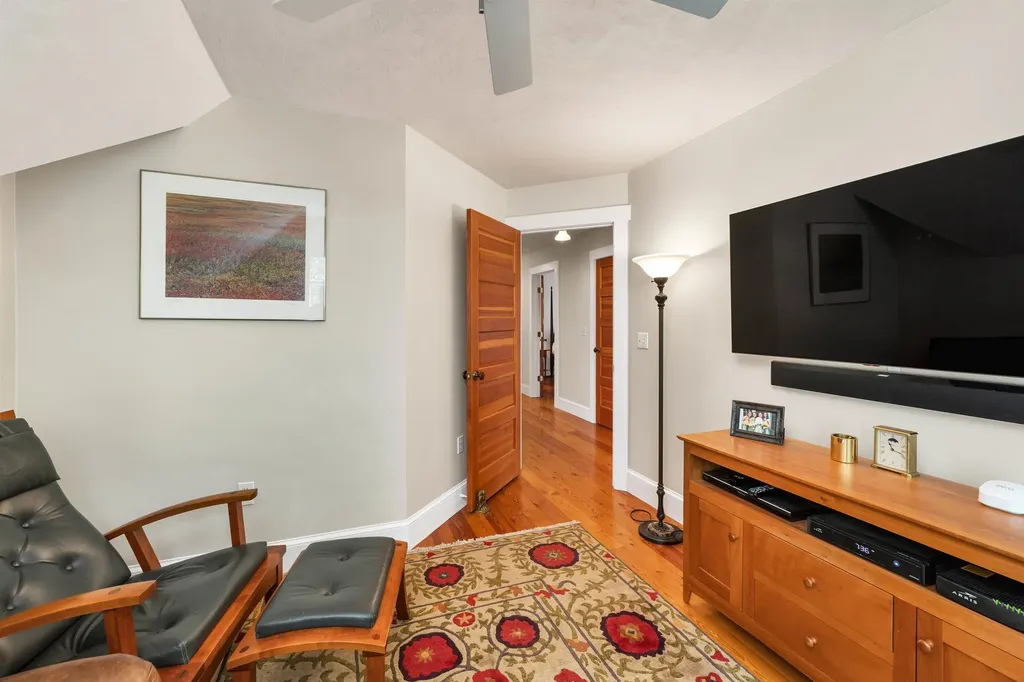 140 Holden Shore Road Wolfeboro NH 03894