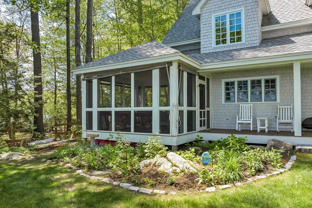 140 Holden Shore Road Wolfeboro NH 03894