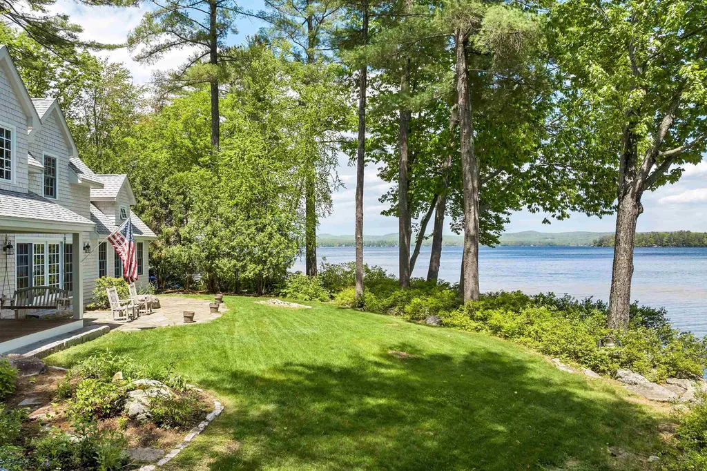 140 Holden Shore Road Wolfeboro NH 03894