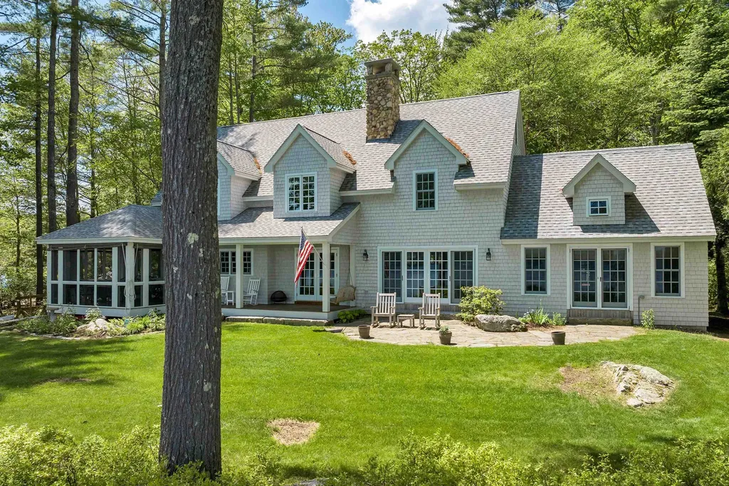 140 Holden Shore Road Wolfeboro NH 03894