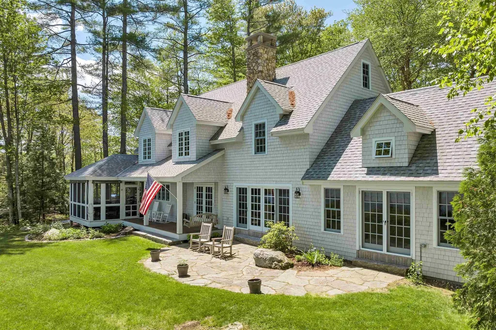 140 Holden Shore Road Wolfeboro NH 03894