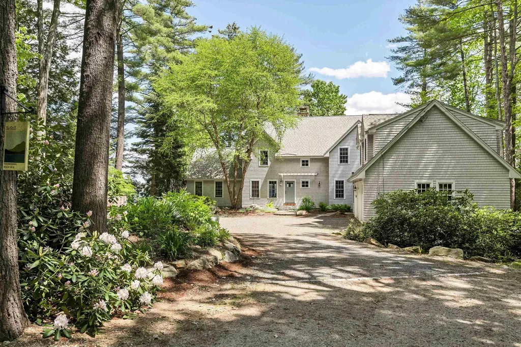 140 Holden Shore Road Wolfeboro NH 03894