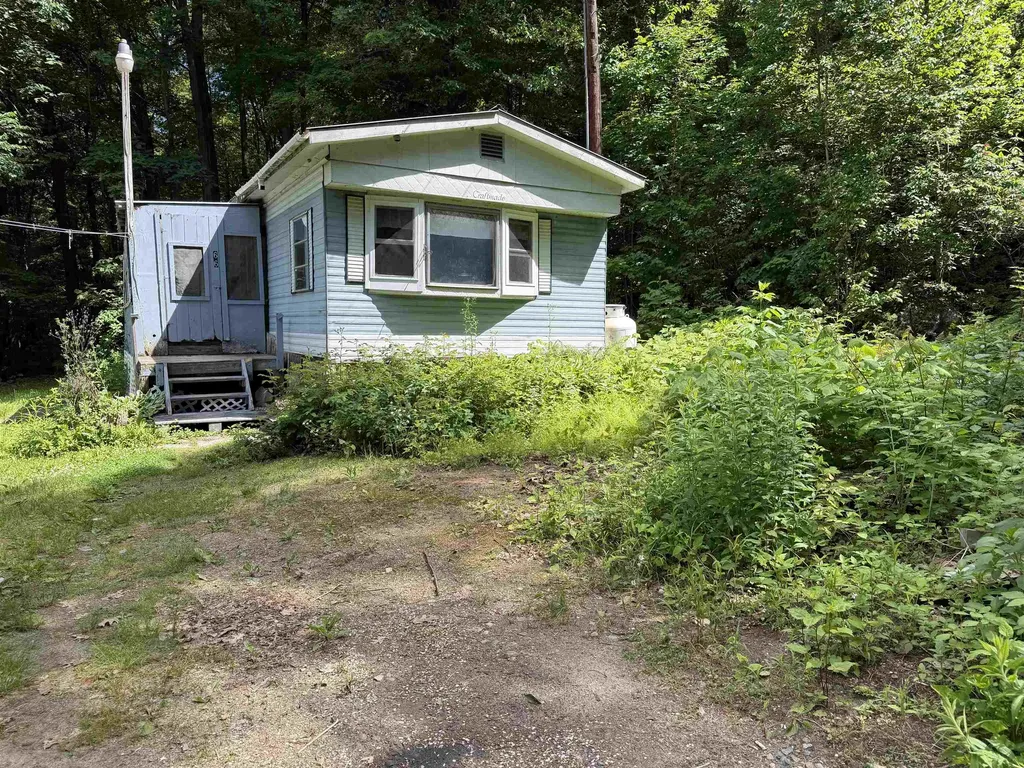 66D Oak Ridge Park Haverhill NH 03774