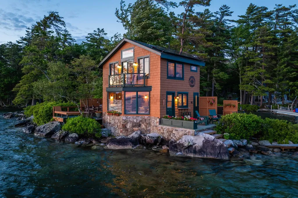 1 Windswept Island Tuftonboro NH 03254