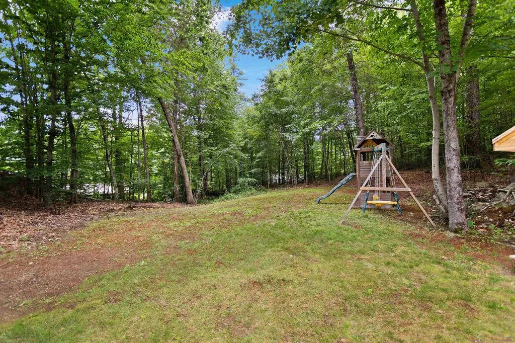7 Lew Alice Drive Boscawen NH 03303
