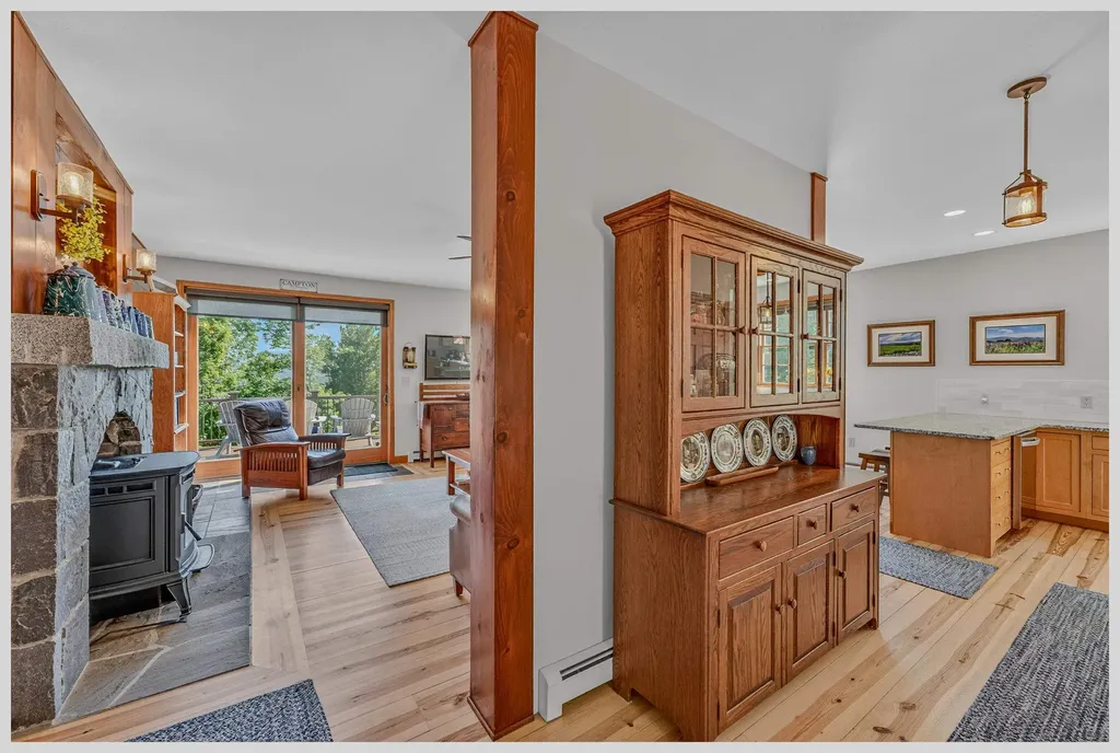 11 Loft Circle Campton NH 03223
