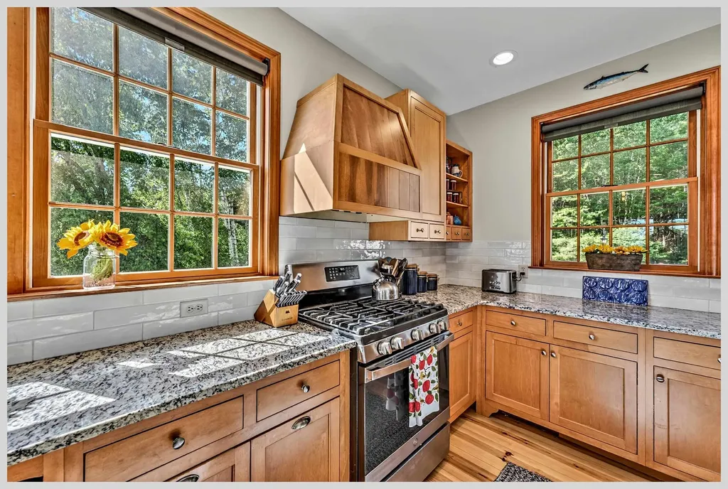 11 Loft Circle Campton NH 03223