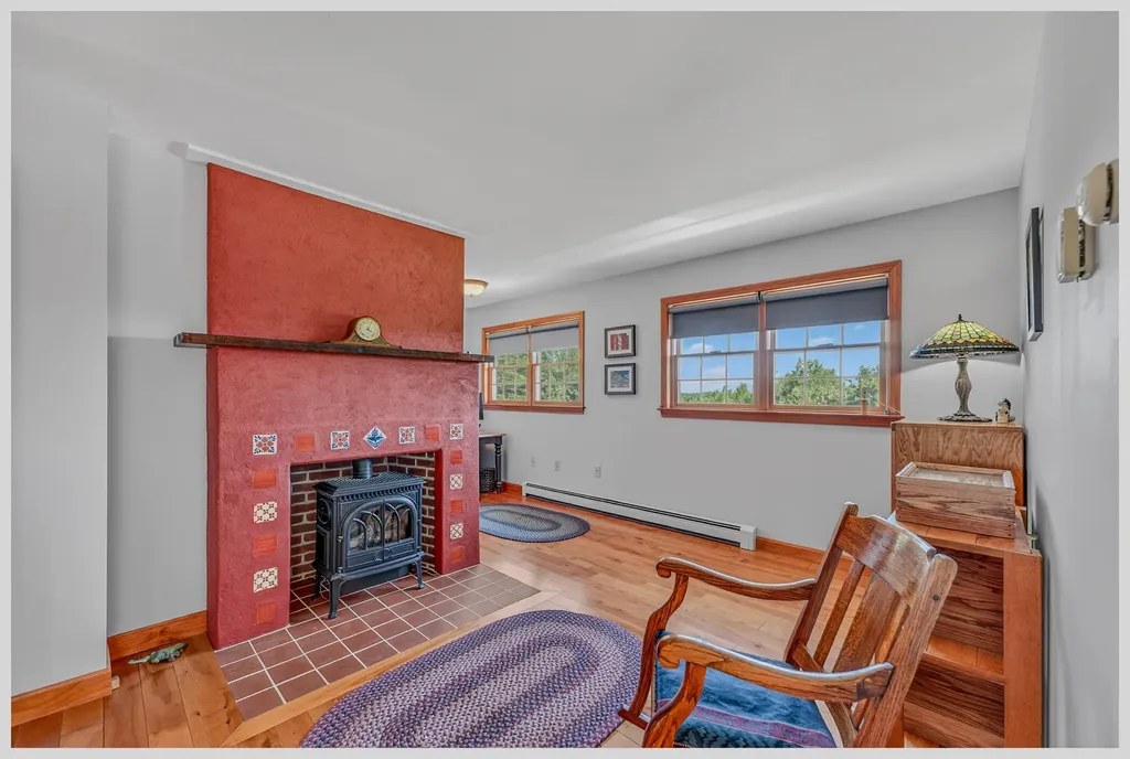 11 Loft Circle Campton NH 03223
