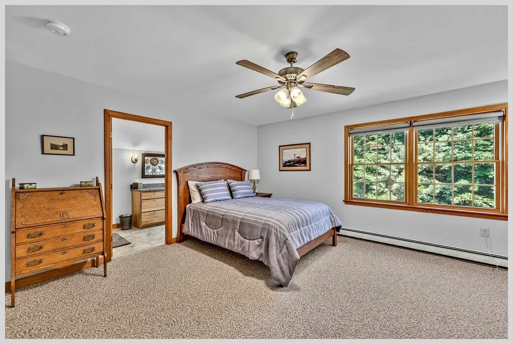 11 Loft Circle Campton NH 03223