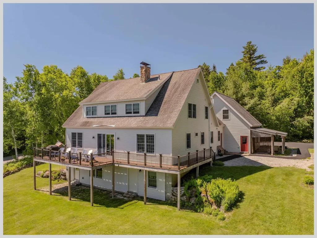 11 Loft Circle Campton NH 03223