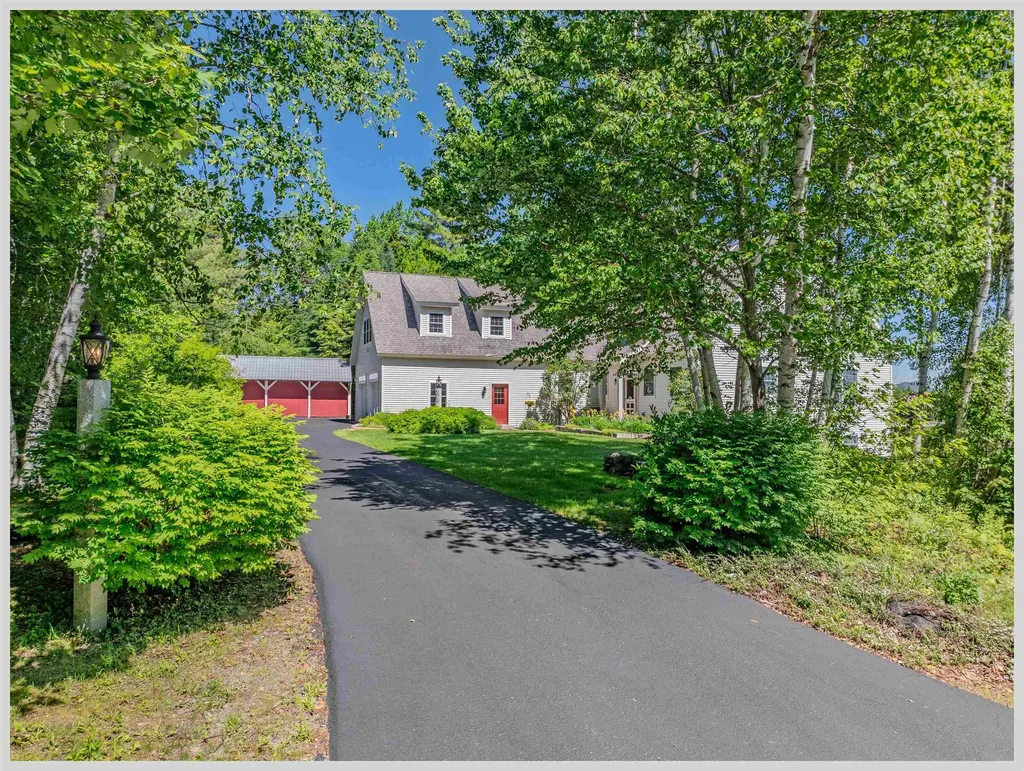11 Loft Circle Campton NH 03223