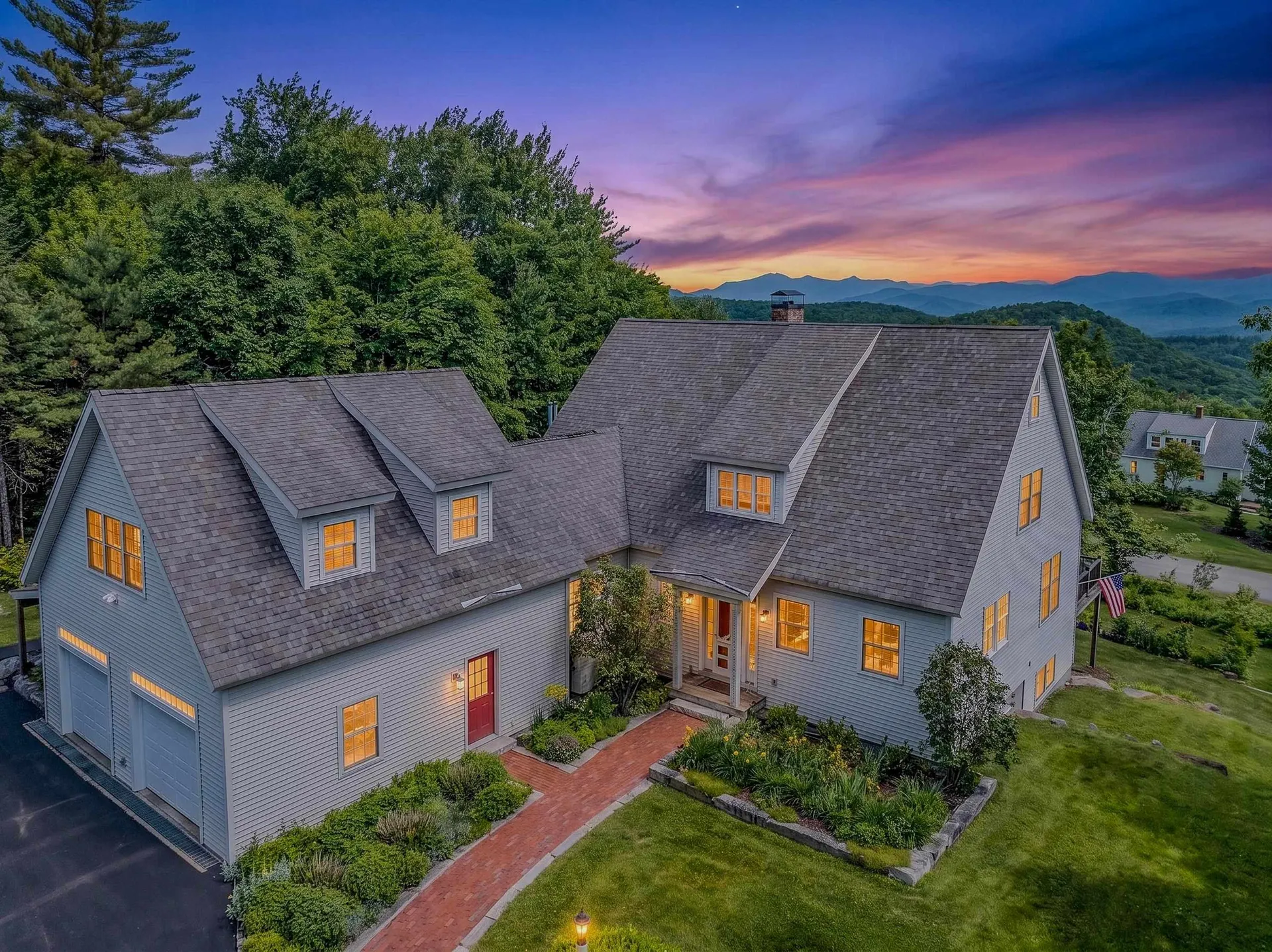 11 Loft Circle Campton NH 03223