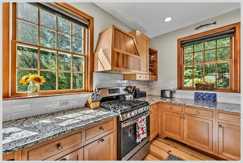 11 Loft Circle Campton NH 03223