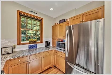 11 Loft Circle Campton NH 03223
